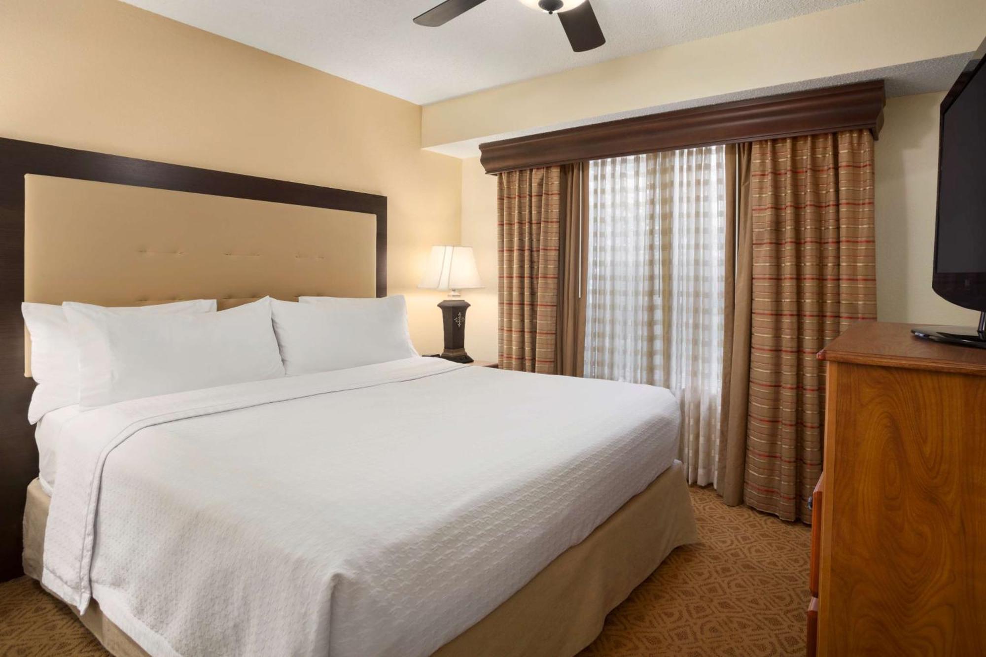 Homewood Suites By Hilton Dallas-Park Central Area Экстерьер фото