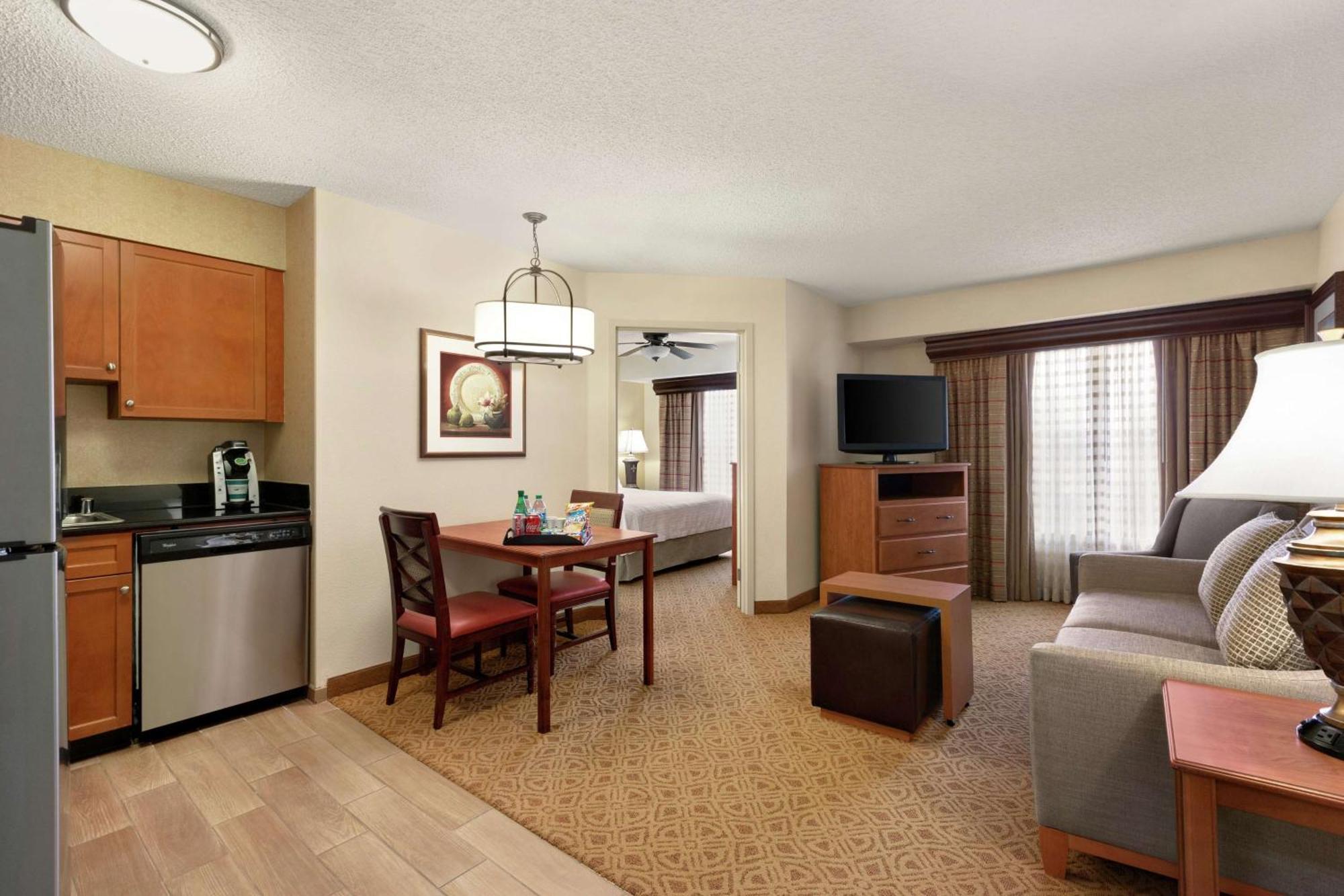 Homewood Suites By Hilton Dallas-Park Central Area Экстерьер фото